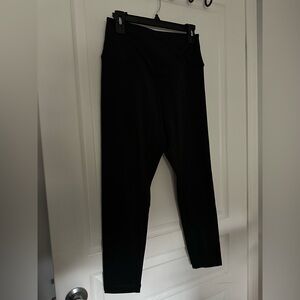 Black Victoria’s Secret Crossover Leggings